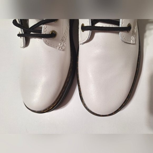 💎NWOB Dr. Martens "Zavala" White Combat Boots - Picture 4 of 14